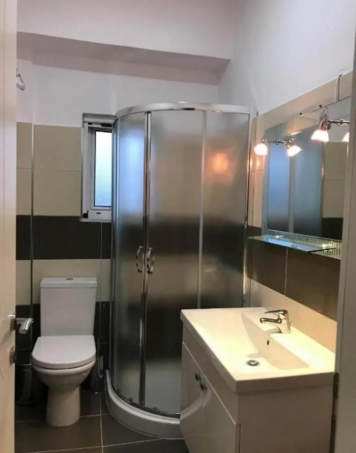 Marjola Apartments Sarande 0*,