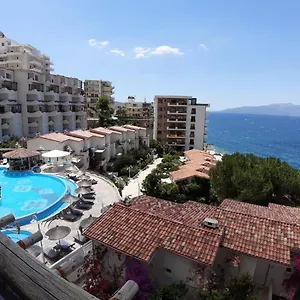 Bougainville Bay Apartment